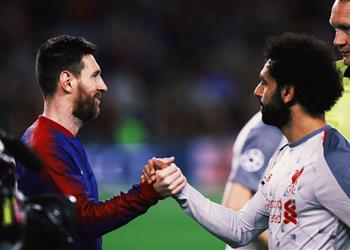 فيديو ميسي يتسبب في إثارة غضب محمد صلاح بمباراة برشلونة وليفربول