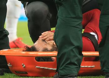 بالفيديو رغم إصابته محمد صلاح يحصل على تقييم جيد أمام نيوكاسل