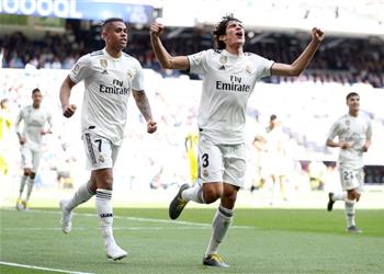 بالفيديو دياز وفاييخو يقودان ريال مدريد لعبور فياريال بثلاثية في الليجا