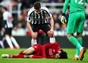 ديلي ميل محمد صلاح يجري فحص طبي لمعرفة موقفه من مواجهة برشلونة