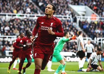 عاجل غياب فان دايك عن تدريبات ليفربول استعدادا لبرشلونة