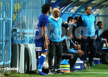 رئيس سموحة يكشف حقيقة رحيل التوأم والتعاقد مع مدرب منتخب المغرب