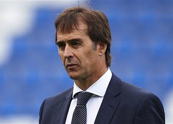 بايرن ميونخ يستهدف التعاقد مع مدرب ريال مدريد السابق