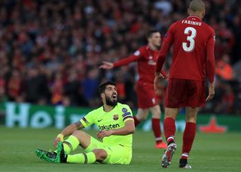 جماهير ليفربول تهتف ضد لويس سواريز أمام برشلونة