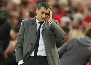 كابيلو يفتح النار على فالفيردي وكوتينيو بعد سقوط برشلونة أمام ليفربول