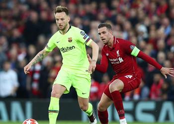 تصرفات راكيتيتش تثير غضب برشلونة بعد الهزيمة من ليفربول