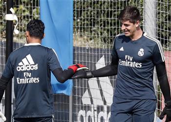 الإصابة تبعد حارس ريال مدريد عن مواجهة ريال سوسيداد