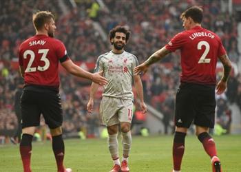 بعد اقترابه من مانشستر يونايتد لاعب سوانزي يحذف تغريدته عن محمد صلاح