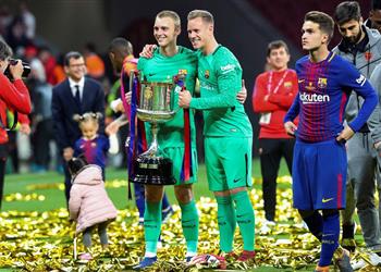 حارس برشلونة يتطلع إلى الانتقال ليوفنتوس