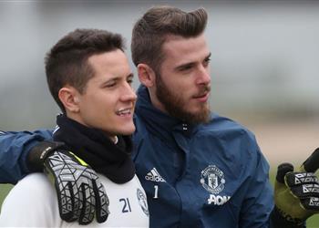 دي خيا يوجه رسالة إلى هيريرا بعد إعلان رحيله عن مانشستر يونايتد