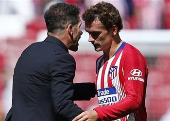 اجتماع حاسم في أتلتيكو مدريد مع جريزمان