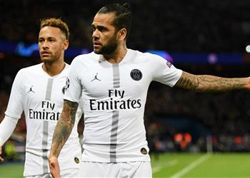 داني ألفيس يكشف هل سيرحل نيمار إلى ريال مدريد