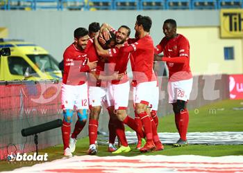 الأهلي يدخل في معسكر مغلق غد ا استعداد ا لمواجهة إنبي