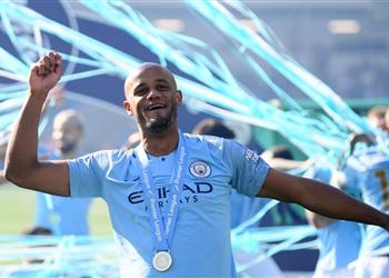 كومباني الم هرج سيلفا سيكون خليفتي في قيادة مانشستر سيتي