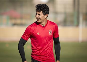 عمرو جمال ووحيد ينتظمان في تدريبات الأهلي بعد غيابهما بسبب الاصابة