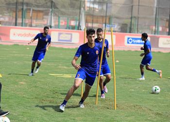 ثنائي الأهلي يخضع لفحص طبي قبل مواجهة إنبي