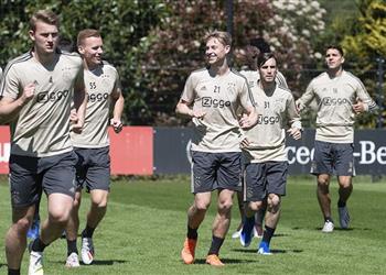 دي يونج أتمنى أن يتواجد دي ليخت معي في برشلونة