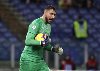 باريس سان جيرمان يجهز عرض ا كبير ا لضم دوناروما