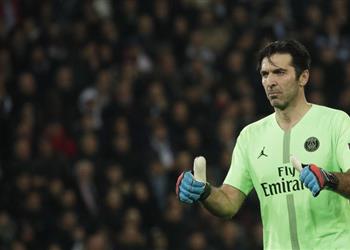 بوفون يكشف آخر التطورات بشأن مستقبله