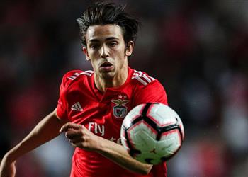 مانشستر يونايتد يجهز عرض ا لضم فيليكس من بنفيكا