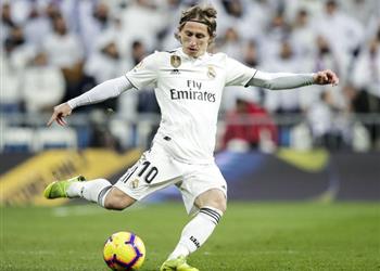 ريال مدريد يتوصل لاتفاق مع مودريتش لتجديد عقده