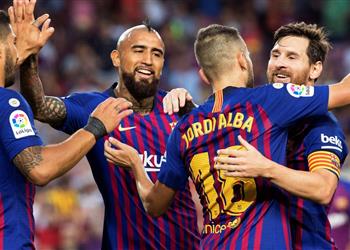 سبورت مدافع برشلونة يستقر على الرحيل في الصيف