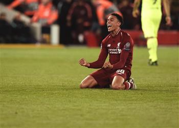 أرنولد يكشف كيف نفذ ركنية الريمونتادا أمام برشلونة رغم صرخة شاكيري