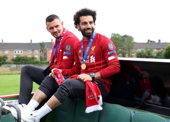 مشجع عن محمد صلاح على لاعبي برشلونة التعلم منه