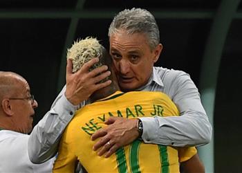 جلوبو سبورت تكشف سبب بكاء نيمار بعد محادثته مع مدرب البرازيل