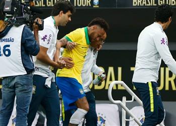 نيمار ينشر صورة مؤلمة لإصابته ويعلق عليها