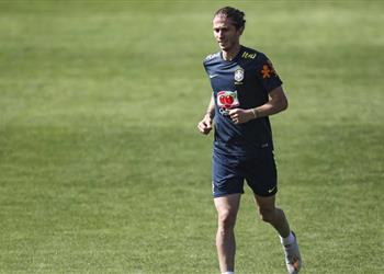 فيليبي لويس مغازلا برشلونة لم أتفق مع فلامينجو حتى الآن