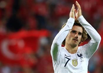 مدير أتلتيكو مدريد ي علن انتقال جريزمان إلى برشلونة