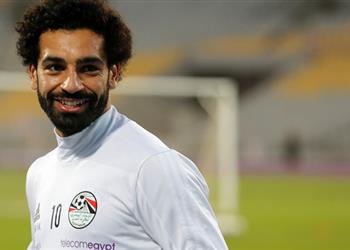 محمد صلاح ضمن 4 مصريين في قائمة فرانس فوتبول لأفضل 30 لاعب في تاريخ افريقيا
