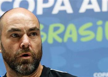 مدرب قطر نستحق التعادل مع باراجواي ويجب الاستعداد لكولومبيا بعد مستواهم المميز أمام الأرجنتين