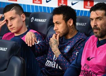لاعب باريس سان جيرمان يهاجم نيمار بلفظ خارج