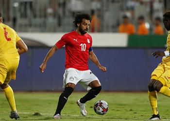 موعد والقنوات الناقلة لمباراة مصر وزيمبابوي اليوم في افتتاح امم افريقيا
