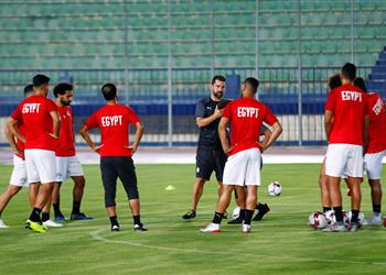 شاهد غرف ملابس منتخب مصر قبل مواجهة زيمبابوي