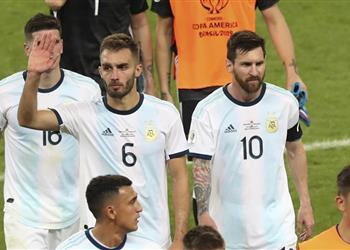 أسطورة الأرجنتين مدافع ا عن ميسي هؤلاء اللاعبين لن ينجحوا أيض ا مع كرويف أو جوارديولا