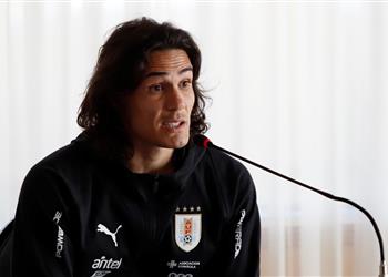 كافاني نيمار يمر بفترة صعبة وأتمنى له الأفضل