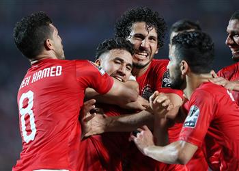 مران منتخب مصر تدريبات الفراعنة كاملة العدد وعضوا اتحاد الكرة يؤازران الفريق