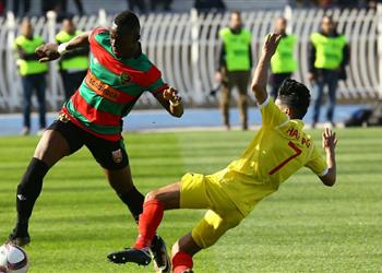 هدف الأهلي ي علن رغبته في الرحيل عن مولودية الجزائر