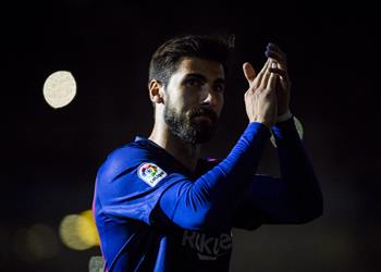 جوميز يوجه رسالة لبرشلونة بعد رحيله رسمي ا