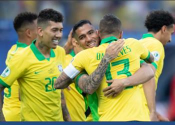 تشكيل البرازيل ضد باراجواي فيرمينو وجيسوس يقودان الهجوم