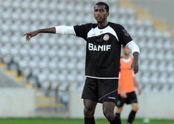 م حترفين علي غزال ضمن التشكيل الأساسي لماديرا في مواجهة بوافيشتا