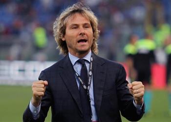 لاجازيتا بافل نيدفيد كان له الدور الأكبر في حسم صفقة دي ليخت