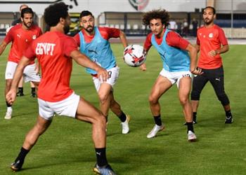 جارديان تنتقد محمد صلاح الذي طالب بحقوق المرأة يدعم وردة بعد واقعة التحرش