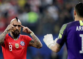 بالفيديو ركلات الترجيح تقود تشيلي لنصف نهائي كوبا أمريكا على حساب كولومبيا