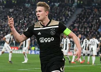 مارشيلو ليبي يعدد مزايا دي ليخت لم أر مثله في هذا السن