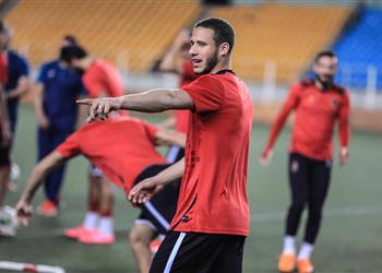 جلسة بين رمضان صبحي ولاسارتي في مران الأهلي بسبب هدرسفيلد