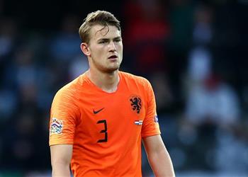 صحيفة إيطالية تحدد موعد إعلان يوفنتوس لصفقة دي ليخت